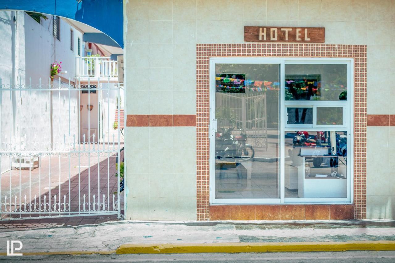 Hotel Quiam 普拉亚卡门 外观 照片